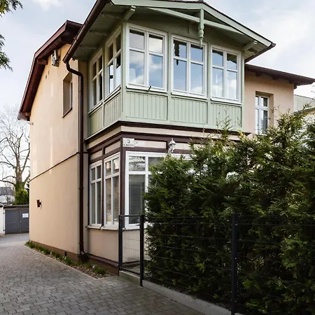 Berni's Z Tarasem Апартаменты *